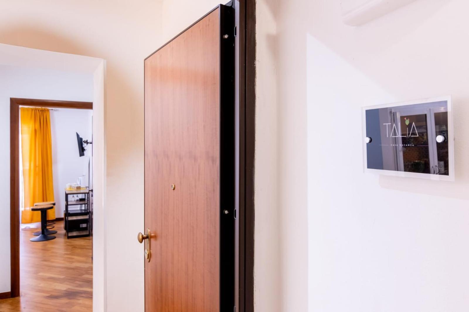 Talia - Central And Elegant Suites In The Heart Of Palermo Esterno foto