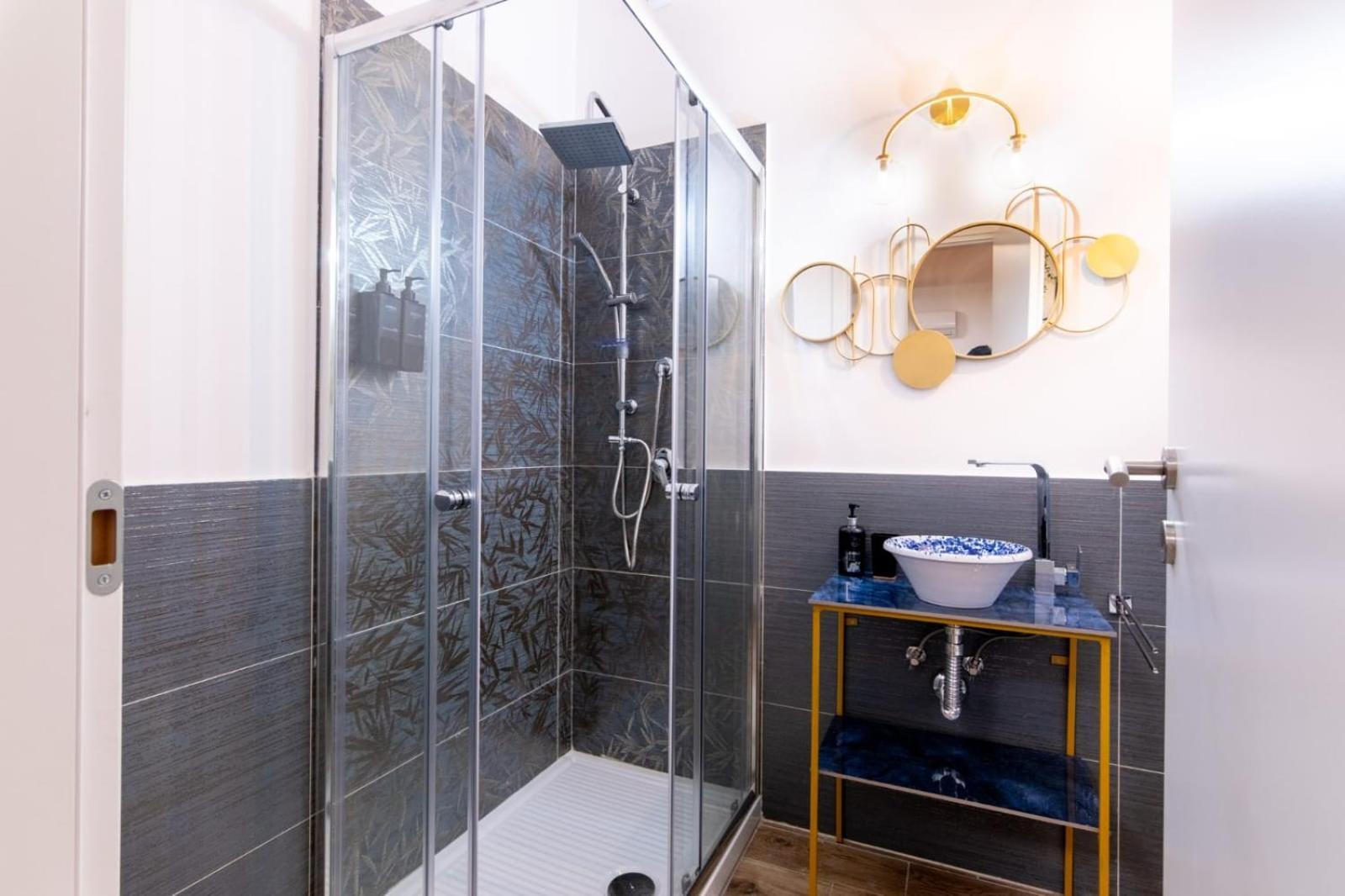 Talia - Central And Elegant Suites In The Heart Of Palermo Esterno foto