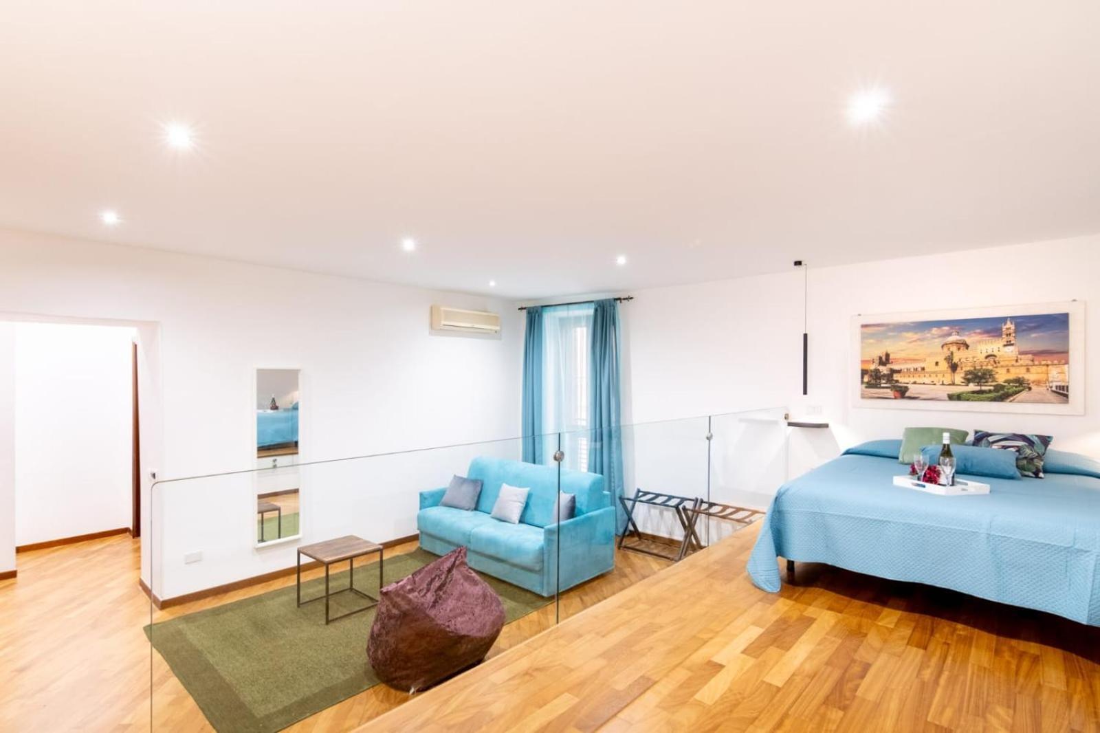 Talia - Central And Elegant Suites In The Heart Of Palermo Esterno foto