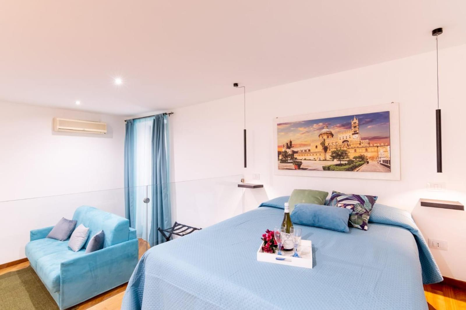 Talia - Central And Elegant Suites In The Heart Of Palermo Esterno foto